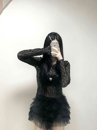Dark Crochet Net All-Lace Slim Crop Long Sleeve Tee