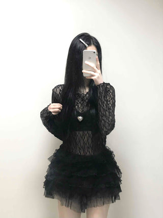 Dark Crochet Net All-Lace Slim Crop Long Sleeve Tee