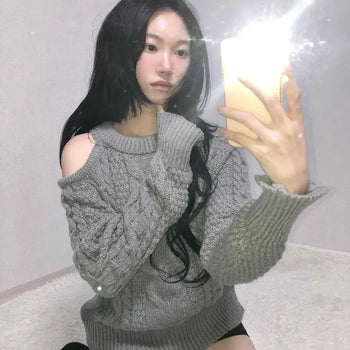 Open Shoulder Cable Loose Fit Knit