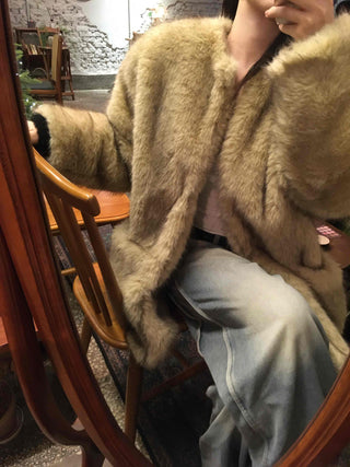 Large Collar Open-Type Voluminous Sleeve Long Fur Coat