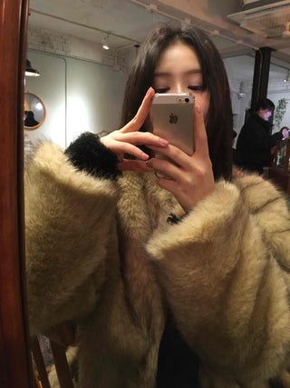 Large Collar Open-Type Voluminous Sleeve Long Fur Coat