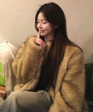 Large Collar Open-Type Voluminous Sleeve Long Fur Coat