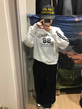 Strongest Lettering 88 V-Neck Sweatshirt
