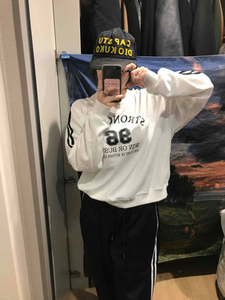 Strongest Lettering 88 V-Neck Sweatshirt
