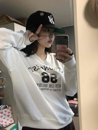 Strongest Lettering 88 V-Neck Sweatshirt