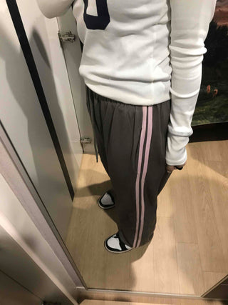Campus Stripe Vertical Line Jogger Pants