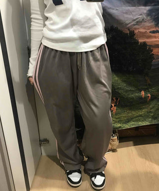 Campus Stripe Vertical Line Jogger Pants