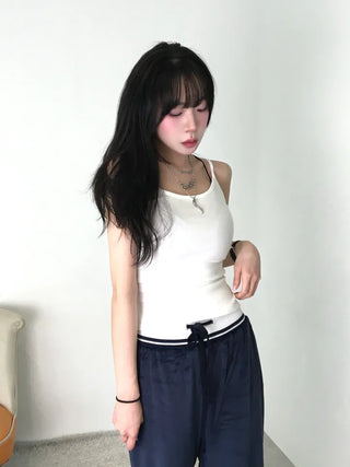 Hera U-Neck Sleeveless Strappy Top
