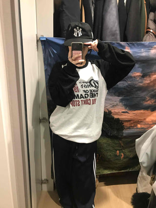 American Lettering Raglan Oversized Sweatshirt
