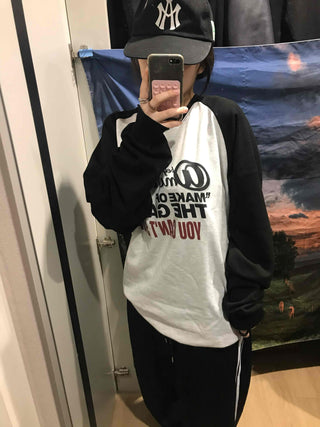 American Lettering Raglan Oversized Sweatshirt