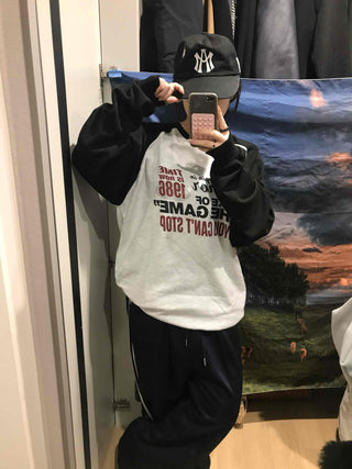 American Lettering Raglan Oversized Sweatshirt