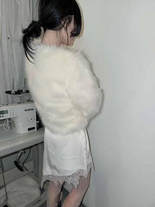Airy Fluffy Feather Shoulderless Bolero Jacket