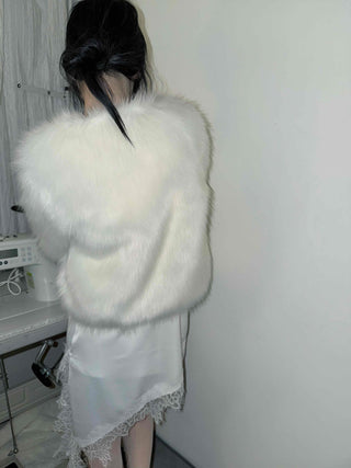 Airy Fluffy Feather Shoulderless Bolero Jacket