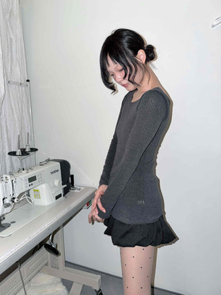 Side Slit Round Neck Balanced Fit Ribbed Long Sleeve T-shirt