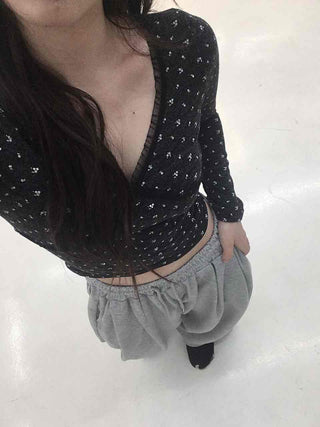 Mini heart pattern puff neck slim cardigan T-shirt