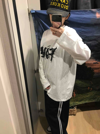 Street Lettering Oversized Round Neck Long Sleeve T-shirt