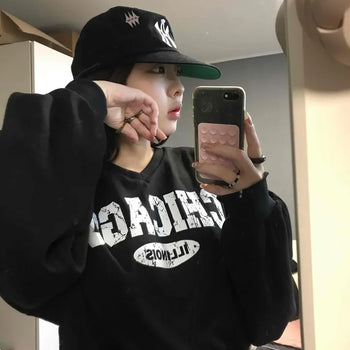 Chicago Vintage Oversized V-Neck Sweatshirt