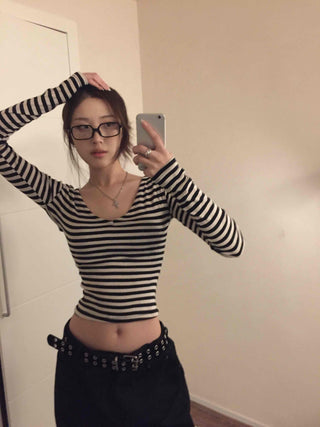 Marine Style Border Round Neck Long Sleeve T-shirt