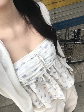 Dael Flower Punching Sleeveless Top