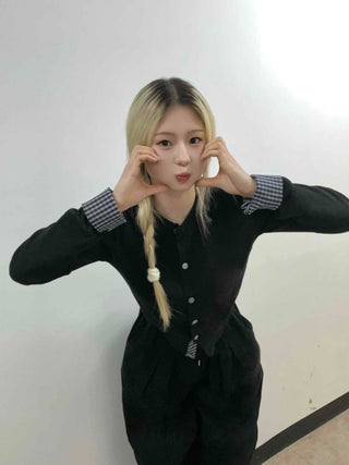Basic Slim Fit Jewel Button V-Neck Cardigan