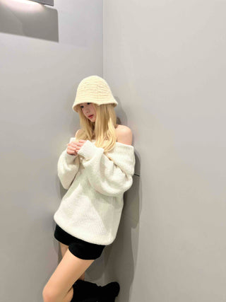 Modern Eyelet Asymmetrical Neckline Shoulderless Knit