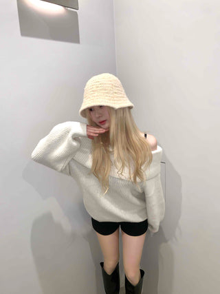 Modern Eyelet Asymmetrical Neckline Shoulderless Knit