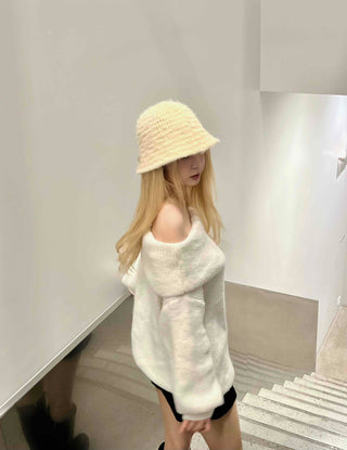 Modern Eyelet Asymmetrical Neckline Shoulderless Knit