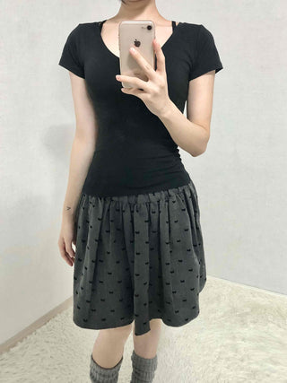 Minimal Slim Fit Square Neck Short Sleeve T-shirt