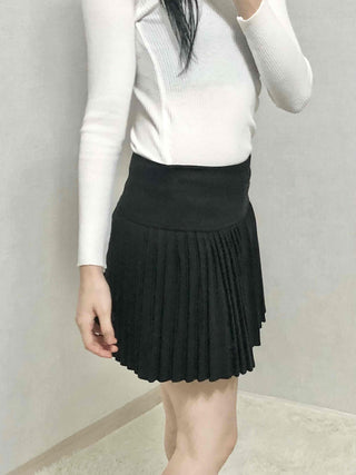 Classic Campus High-Waisted Flare Mini Skirt