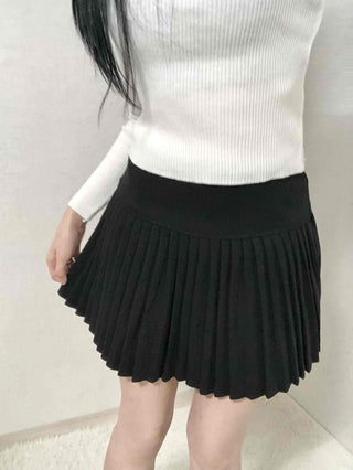 Classic Campus High-Waisted Flare Mini Skirt