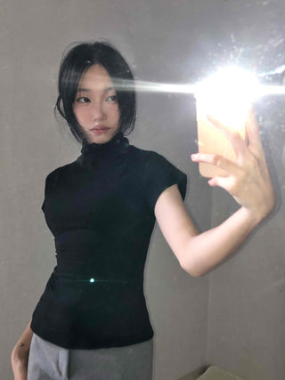 Slim Fit High-Neck Sleeveless Short-Sleeve T-Shirt