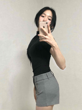 Minimal Tailored Button Pocket Shorts