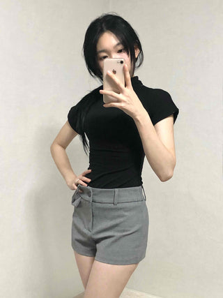 Minimal Tailored Button Pocket Shorts