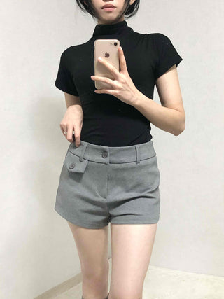 Minimal Tailored Button Pocket Shorts