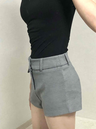 Minimal Tailored Button Pocket Shorts