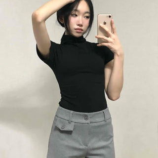 Minimal Tailored Button Pocket Shorts