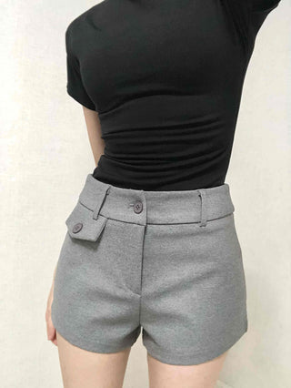 Minimal Tailored Button Pocket Shorts