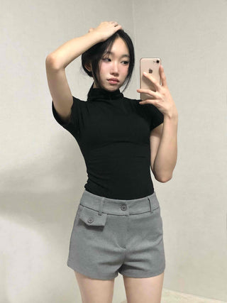 Minimal Tailored Button Pocket Shorts