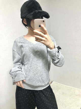 Edge Stripe Turtleneck Loose Fit Knit