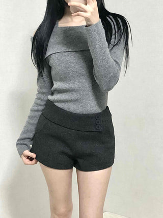 Layered Collar Washed Bob Turtleneck Knit