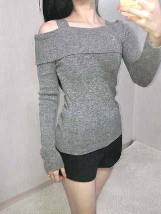 Layered Collar Washed Bob Turtleneck Knit