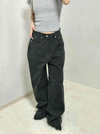 High-waisted straight-wash denim pants