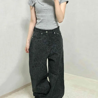 High-waisted straight-wash denim pants