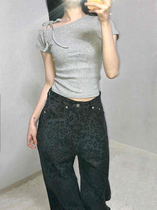 High-waisted straight-wash denim pants