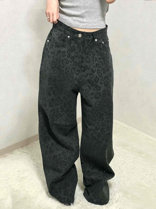 High-waisted straight-wash denim pants