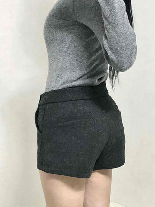 Lettering Point Slim Fit Elastic Waist Shorts