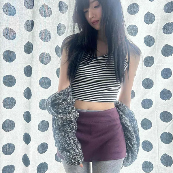 Slim Fit Low Mini Skirt