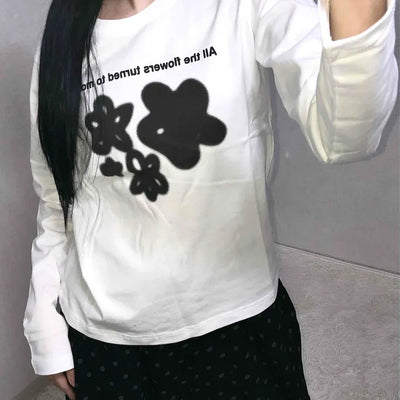 Flower Graphic Lettering Round Long Sleeve T-shirt
