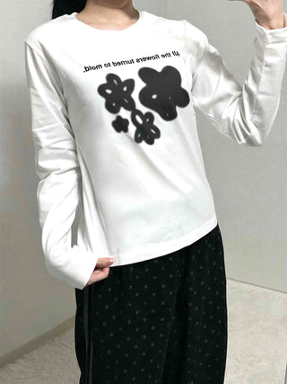 Flower Graphic Lettering Round Long Sleeve T-shirt