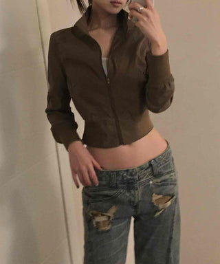 Minimalist color scheme slim fit cropped knit zip-up